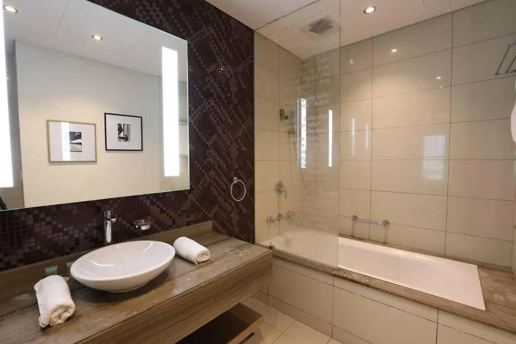 Brown Stone Holiday Homes Paramount Towers Dubai 0*,  United Arab Emirates